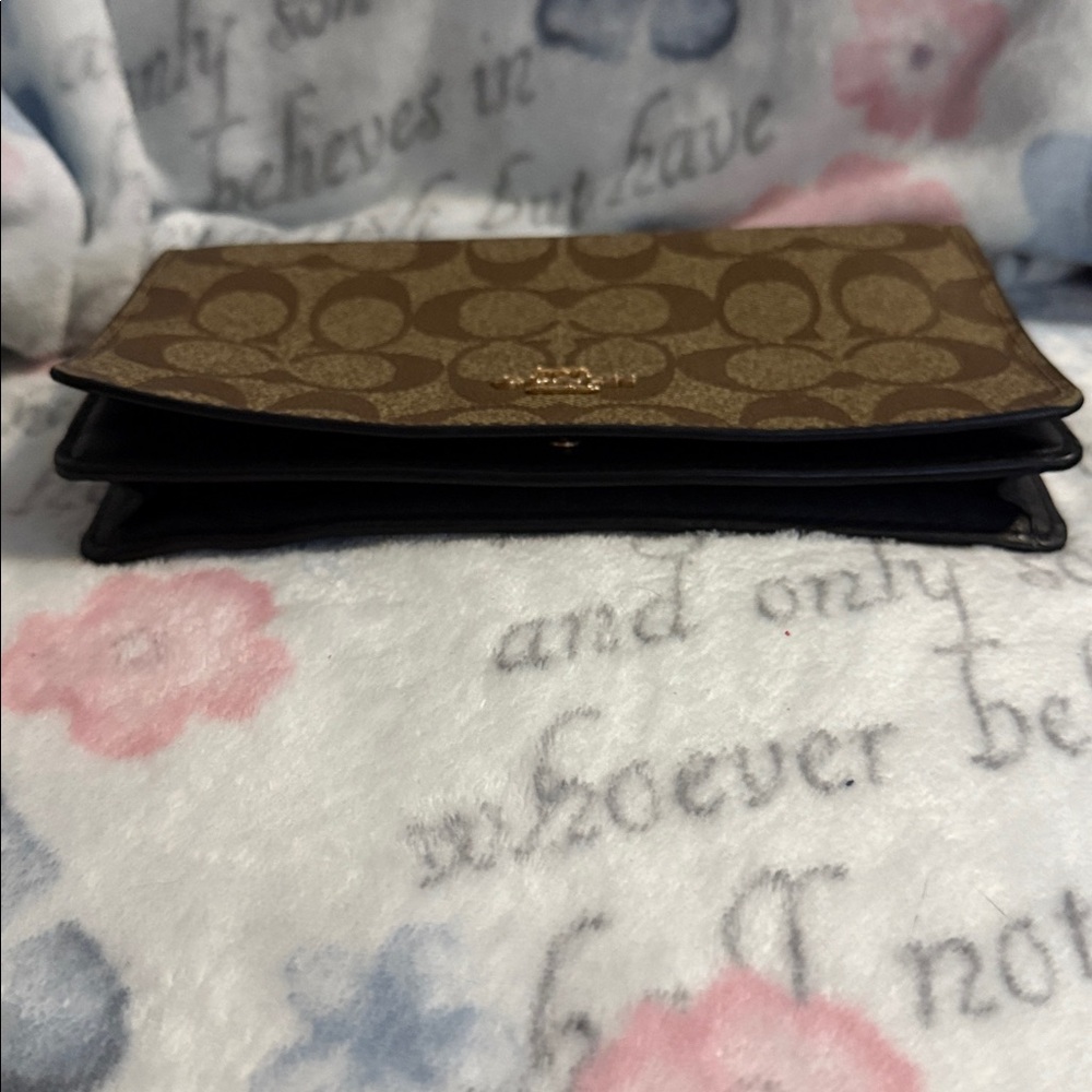 Coach Anna Foldover Clutch Crossbody Bag preowned - Picture 14 of 16
